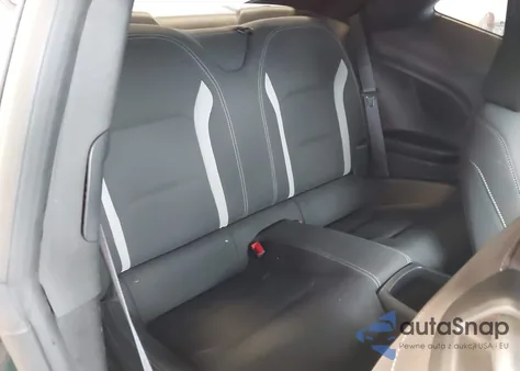 2019 Chevrolet Camaro 1Lt z USA, uszkodzony, nr VIN 1G1FB1RS9K0119451